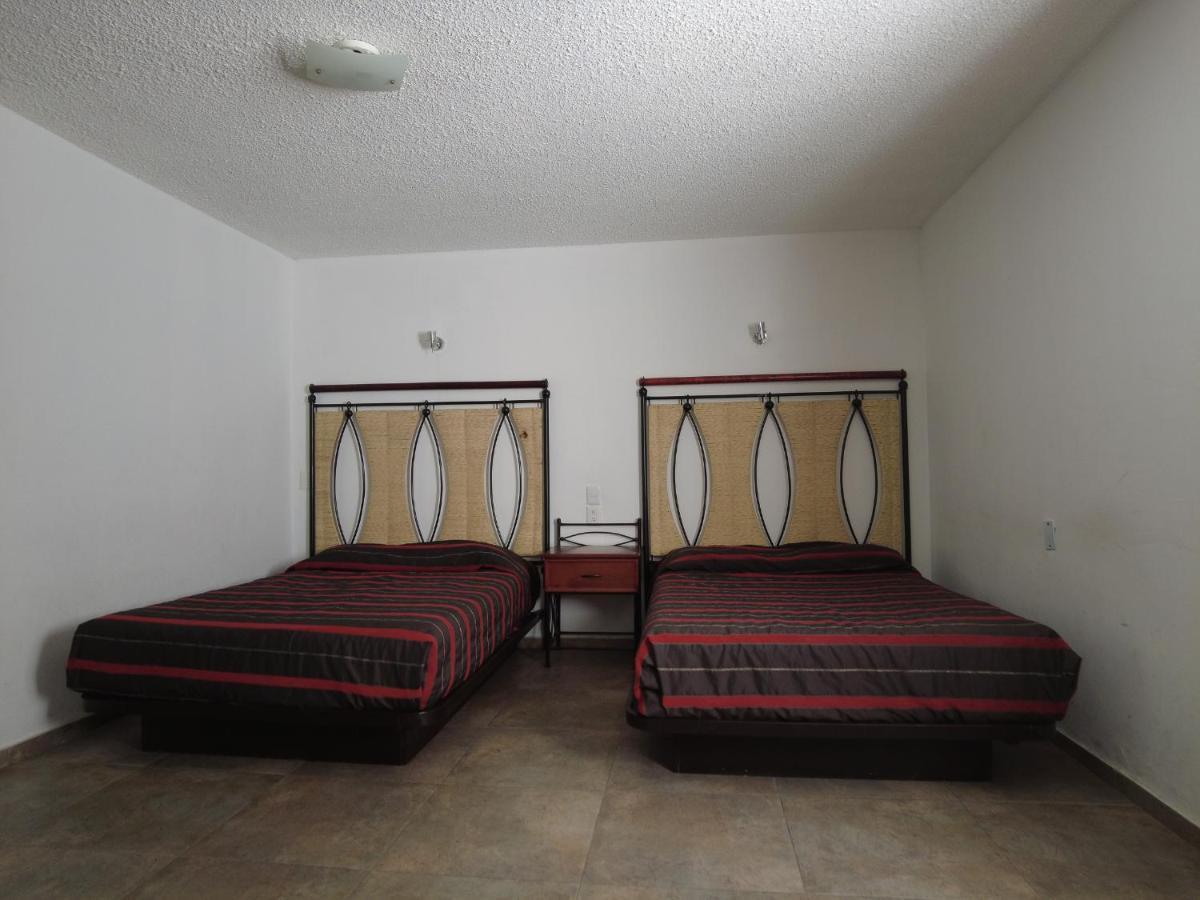 Hotel O Puente San Juan del Río Kültér fotó